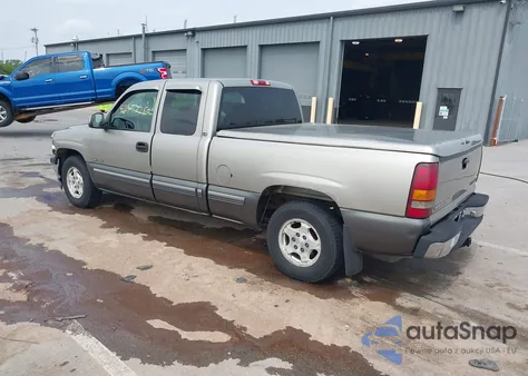 2000 Chevrolet Silverado 1500 Ls from USA, damaged, VIN 1GCEC19V9YZ234548